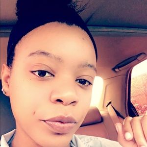 Meet your Posher, Cierra